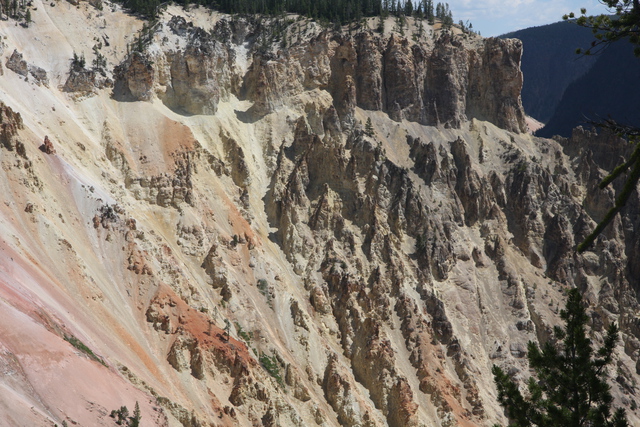 diaporamas/2010-07-18-YellowstoneCanyon/img_8776.jpg